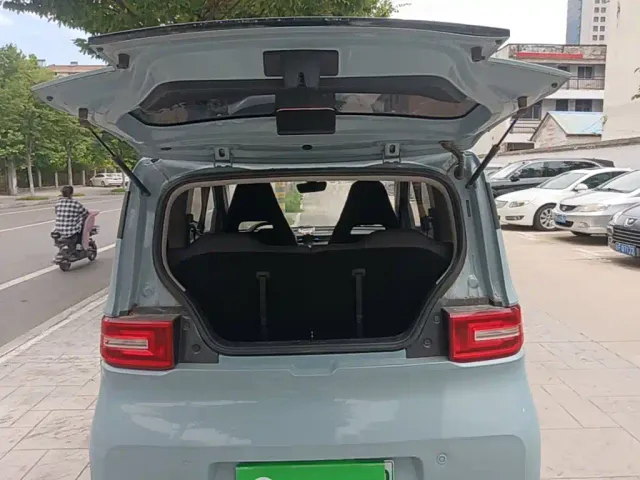 Wuling Hongguang Mini EV — Фото автомобиля 18