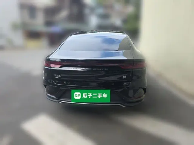 BYD Han — Фото автомобиля 3