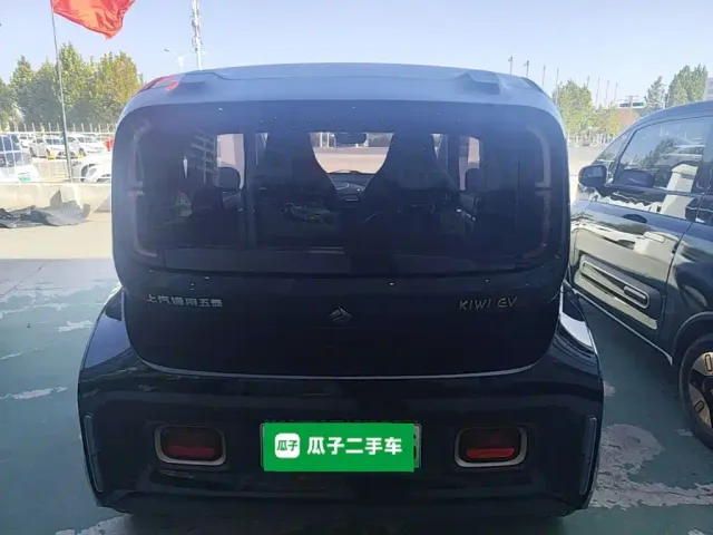 Baojun KiWi EV — Фото автомобиля 5