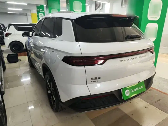 BYD Song Pro — Фото автомобиля 4