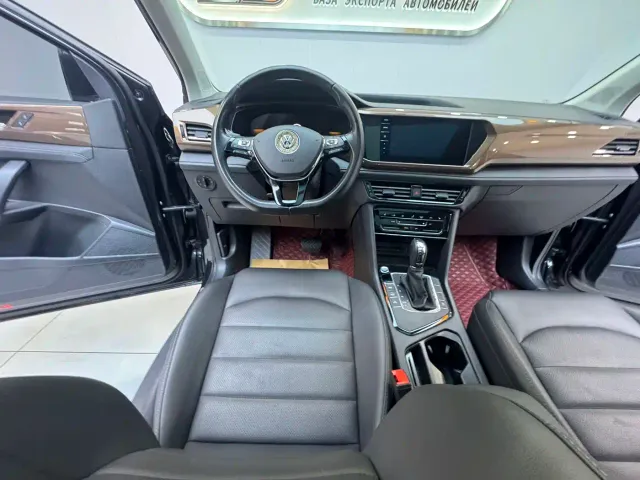 Volkswagen Tharu — Фото автомобиля 10