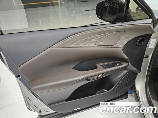 Lexus RX — Фото автомобиля 14
