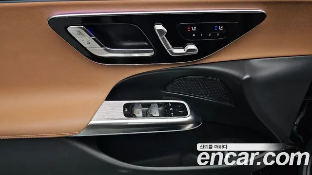 Mercedes-Benz E-Class W214 — Фото автомобиля 24