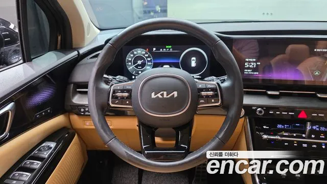 Kia Carnival Generation 4 — Фото автомобиля 13
