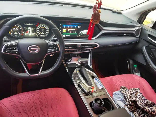 GAC Trumpchi GS4 — Фото автомобиля 12