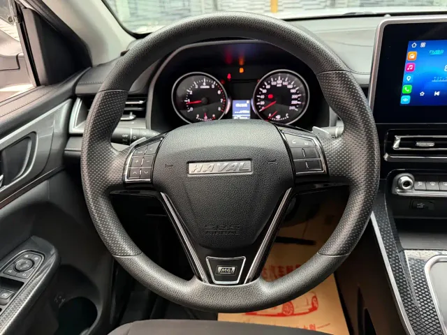 Haval M6 — Фото автомобиля 15