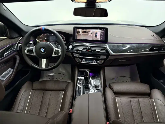 BMW 5 Series — Фото автомобиля 14
