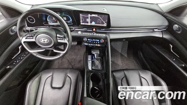 Hyundai Avante — Фото автомобиля 10