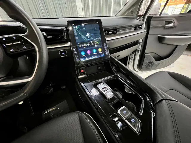 Hyundai Custo — Фото автомобиля 12