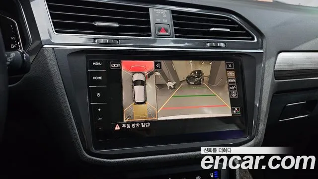 Volkswagen Tiguan — Фото автомобиля 15