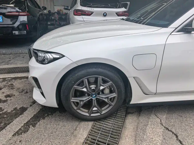 BMW i3 — Фото автомобиля 3