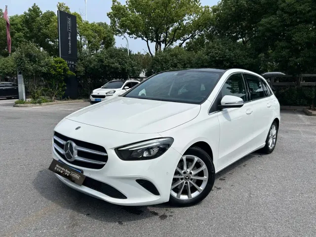 Фотография автомобиля — Mercedes-Benz B-Class