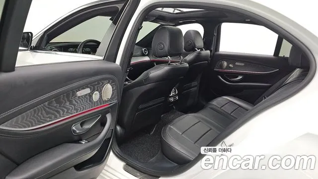 Mercedes-Benz E-Class E-класс W213 — Фото автомобиля 23