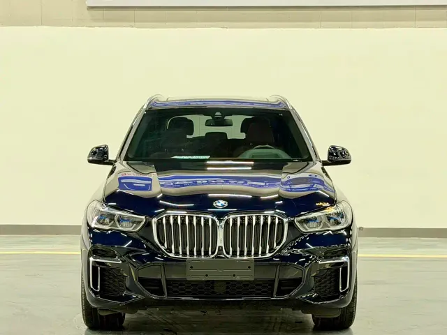 BMW X5 — Фото автомобиля 2