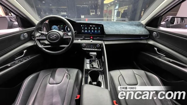 Hyundai Avante CN7 — Фото автомобиля 10