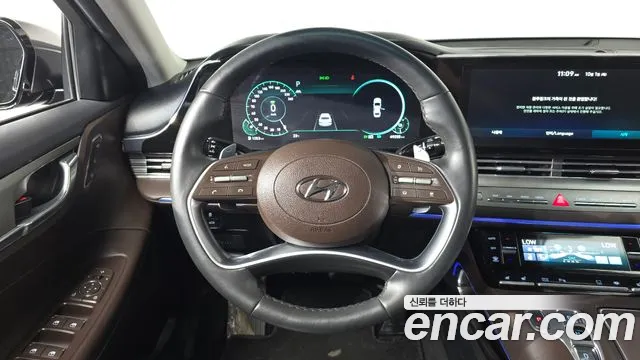 Hyundai Grandeur Grandeur (New) Hybrid — Фото автомобиля 19
