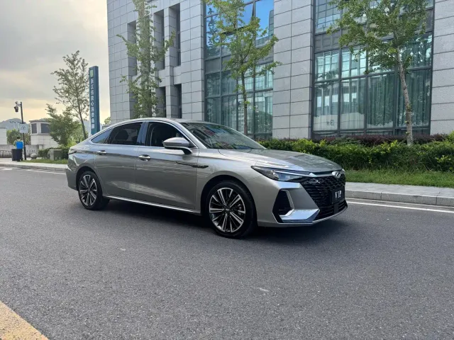 Chery Arrizo 8 — Фото автомобиля 4