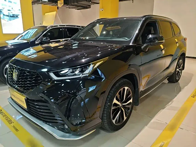 Фотография автомобиля — Toyota Crown Kluger