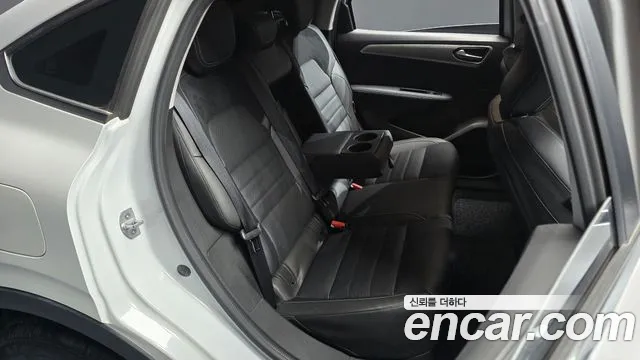 Renault Korea XM3 — Фото автомобиля 17