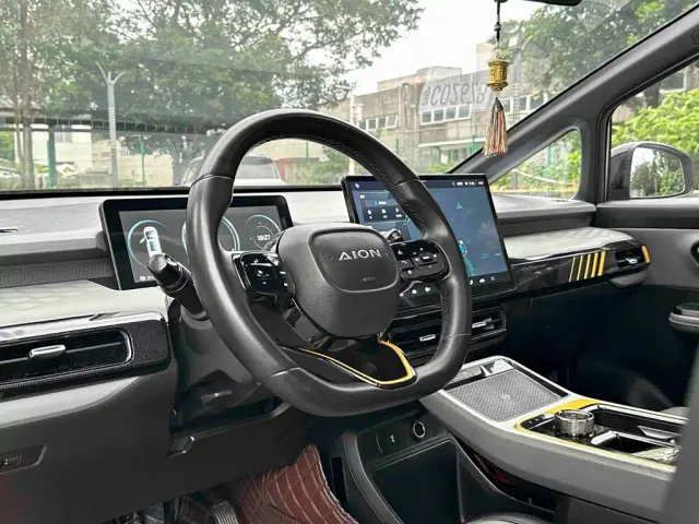 GAC Aion Y — Фото автомобиля 13