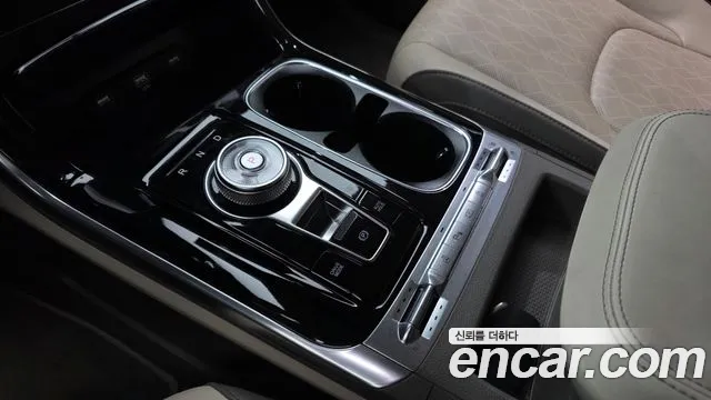 Kia Carnival 4th Gen — Фото автомобиля 9