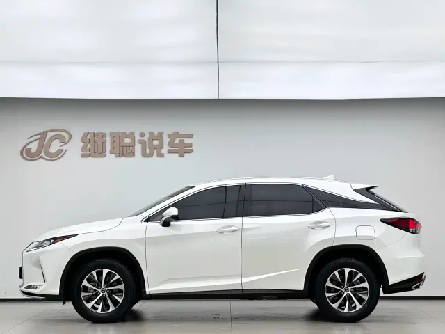 Lexus RX — Фото автомобиля 3