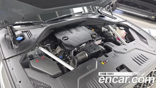 Genesis GV70 — Фото автомобиля 9