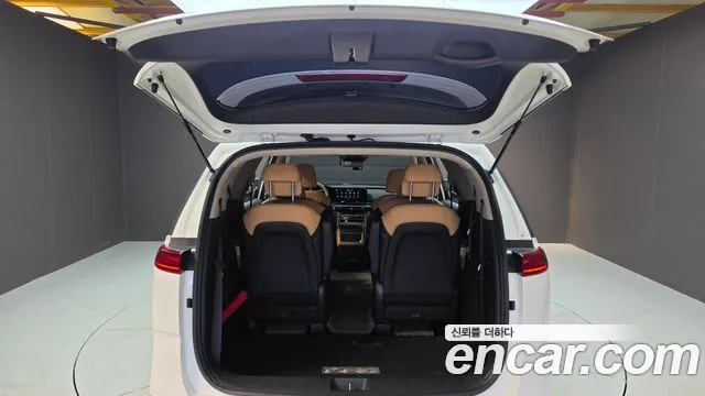Kia Carnival 4th Gen — Фото автомобиля 26