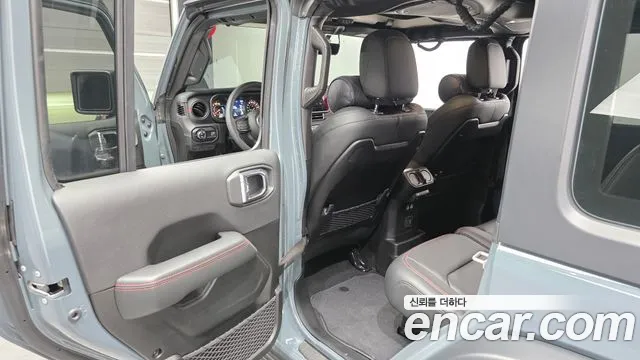 Jeep Wrangler Wrangler (JL) — Фото автомобиля 11