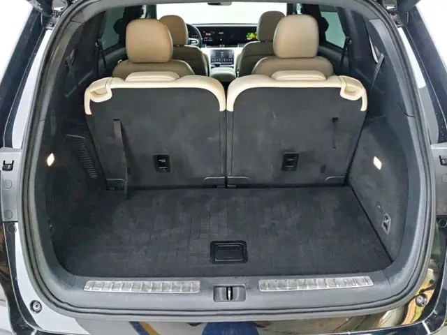 Li Auto ONE — Фото автомобиля 4