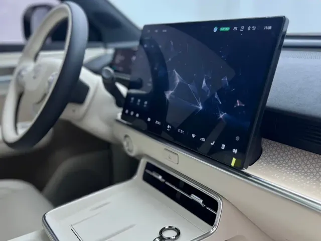 Toyota BoZhi 3X — Фото автомобиля 15
