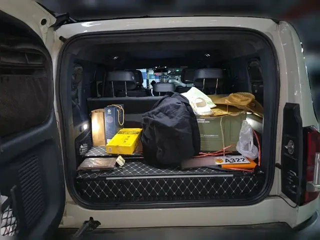 BYD FangChengBao Leopard 5 — Фото автомобиля 23