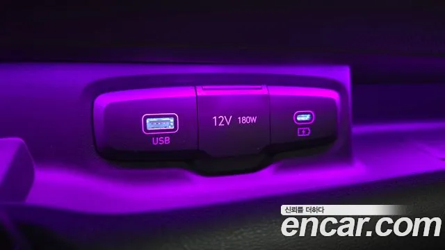 Hyundai Casper Electric — Фото автомобиля 12