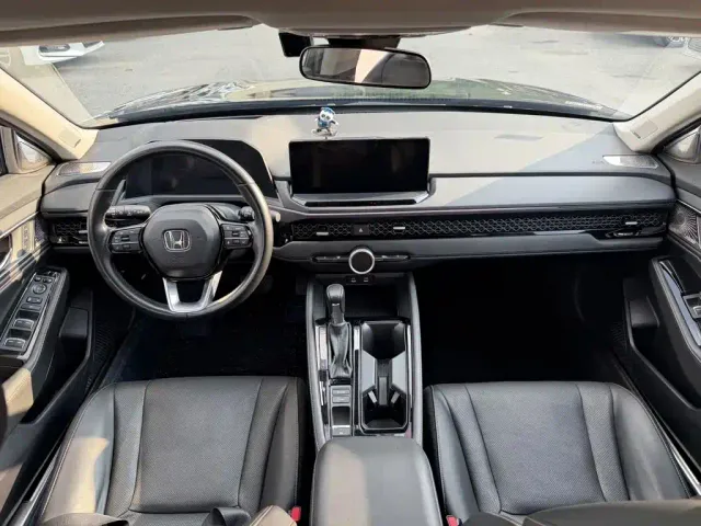 Honda Accord — Фото автомобиля 5