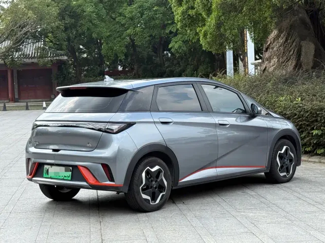 BYD Dolphin — Фото автомобиля 6