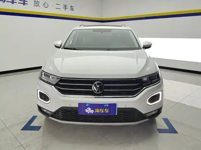 Volkswagen T-Roc — Фото автомобиля 2