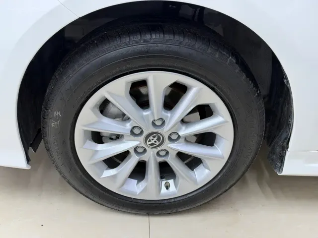 Toyota Corolla — Фото автомобиля 19