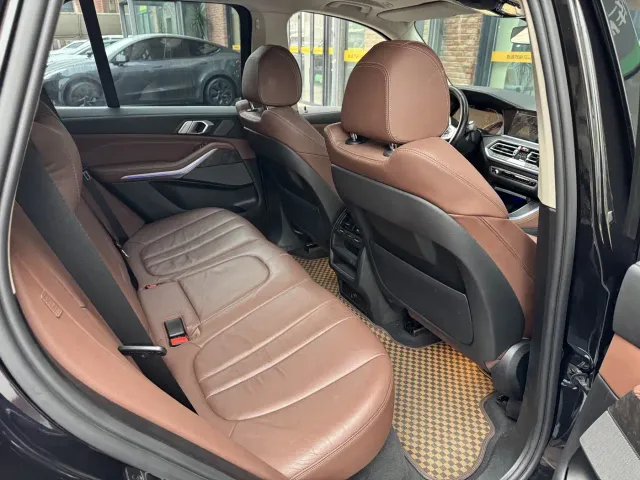 BMW X5 — Фото автомобиля 19