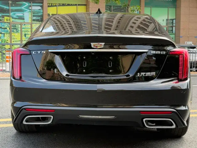 Cadillac CT5 — Фото автомобиля 21