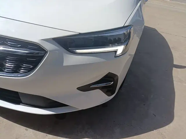 Buick Regal — Фото автомобиля 23
