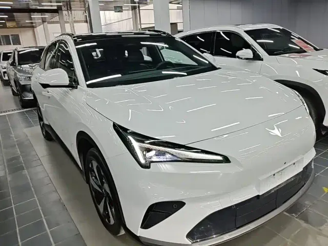 Arcfox Alpha T5 — Фото автомобиля 3