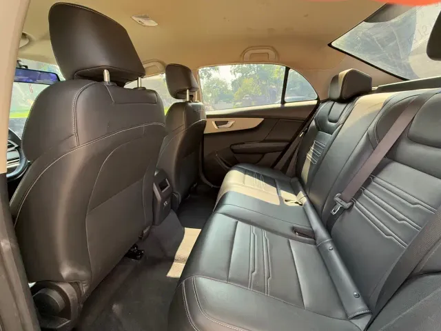 BYD Qin — Фото автомобиля 6