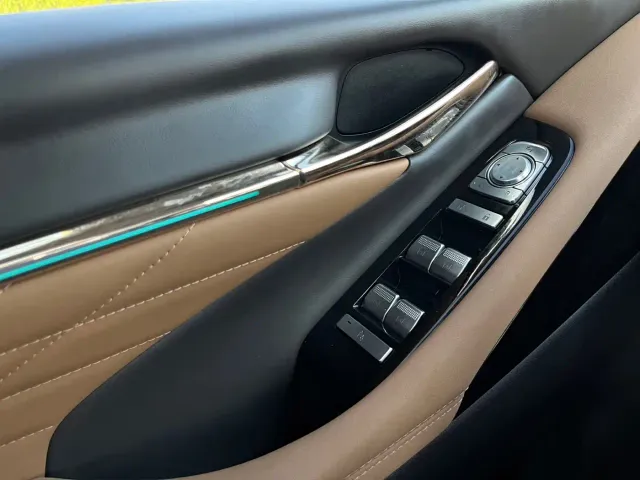 GAC Trumpchi M8 — Фото автомобиля 14