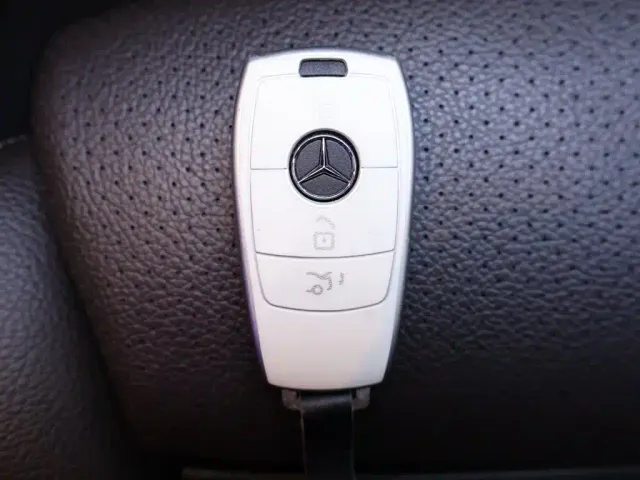 Mercedes-Benz GLC-Class — Фото автомобиля 25