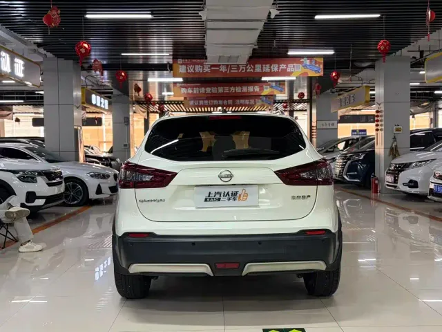 Nissan Qashqai — Фото автомобиля 9