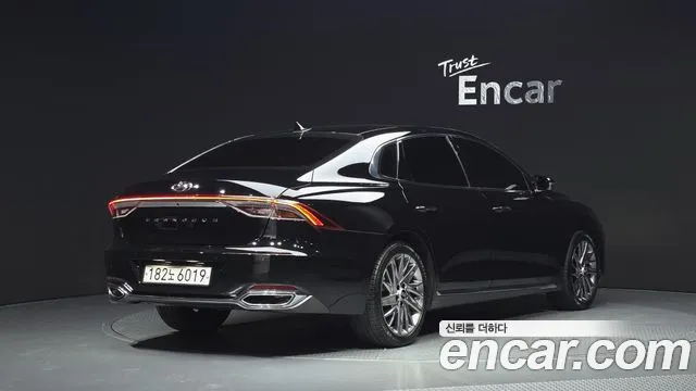Hyundai Grandeur New — Фото автомобиля 2