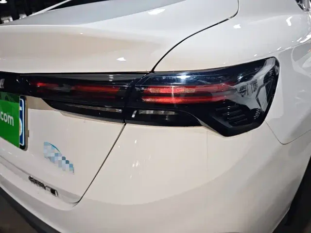 Geely Binrui — Фото автомобиля 7