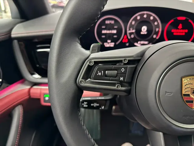 Porsche Panamera — Фото автомобиля 12