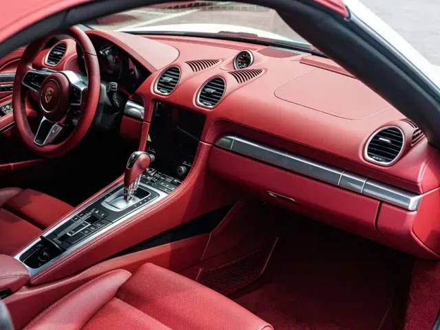 Porsche 718 — Фото автомобиля 3