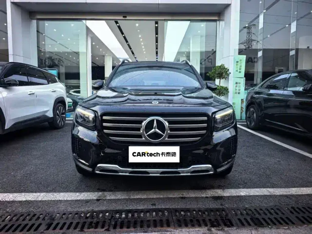 Mercedes-Benz GLB-Class — Фото автомобиля 2